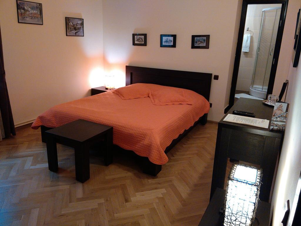 Rami House Central Double Rooms Brașov Zimmer foto